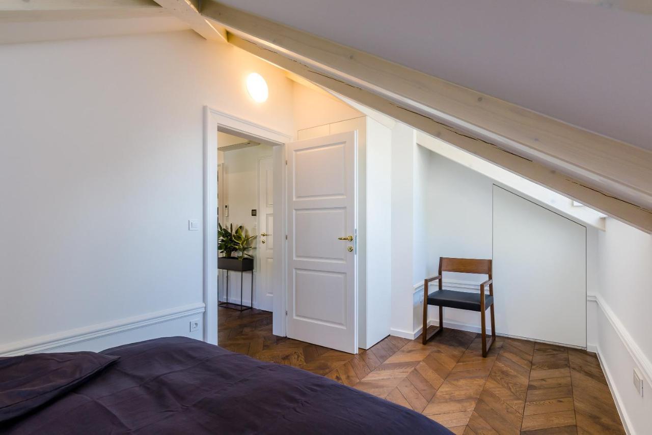Apartment Roma *
